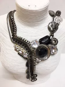 New Treska Black & Silver Jeweled Dangle Chain Women's Statement NECKLACE - Picture 1 of 1