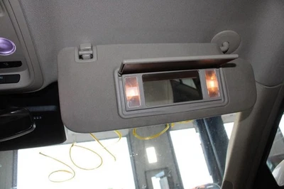 2014 Cadillac CTS Passenger Right Sun Visor Tan Used OEM 268-02159R - Изображение 1 из 4