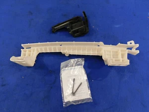 2015-2019 Ford F-150 FL3Z-1521978-C OEM Door Lock Shield P85 - Bild 1 von 4