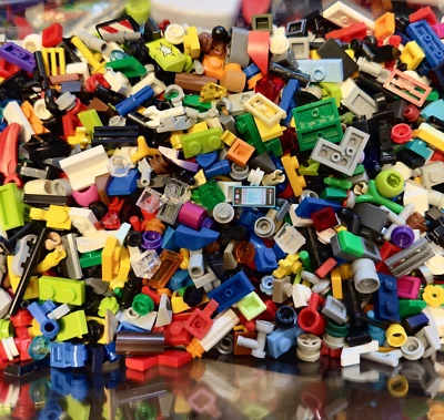 LEGO Lote Clasificado a Granel 8oz - Piezas Pequeñas Solo Accesorios Translúcido AL AZAR SIN USAR, EN CAJA Foto 1 de 4