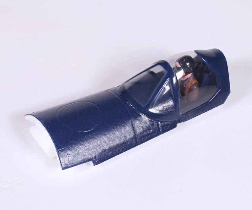 FMS part FMSSF104 Canopy Set canopy and cockpit with pilot For 0.8M F4U (V2) - Image 1 of 1