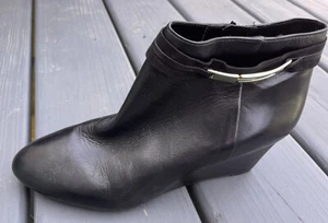 NEW Naturalizer Quimby Leather Black Women's Platformed Bootie Size 7.5 M $139 - Picture 1 of 5