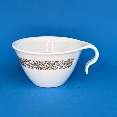 Taza de té Corelle by Corning Woodlands patrón gancho mango Foto 1 de 4