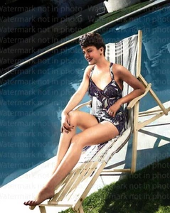 Leslie Brooks RARE COLOR Photo 605 - Picture 1 of 4