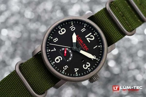 Lum-Tec Watch Super Combat B2 w/ Power Reserve Handwind Titanium Case 300 Meter - Picture 1 of 17