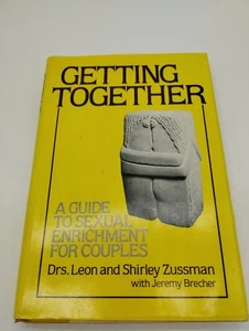 Getting Together A Guide To Sexual Enrichment For Couples Vintage 1978 Book Club - Bild 1 von 12