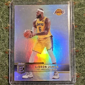 2021-22 Panini NBA Donruss Elite Lebron James #2 Los Angeles Lakers - Picture 1 of 2