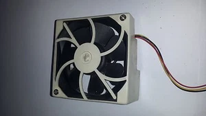 Kühler - Bild 1 von 2