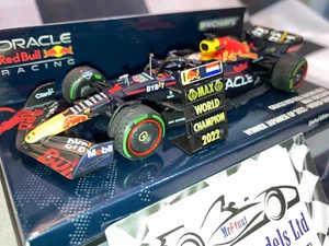1:43 Minichamps 410221801 Max Verstappen Red Bull RB18 #1 1st Japanese GP 2022 - Picture 1 of 14