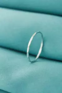 925 Sterling Silver Dainty Ring,Hammered Midi,Thin Ring Stacking Band Minimalist - Picture 1 of 18