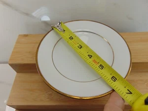NORITAKE DYNASTY 2018 DESSERT Plates 6 1/4" w/ Gold Trim MINT CONDITION - Picture 1 of 3