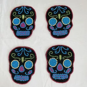 "Juego de posavasos con cuentas de calavera (4) multicolor hecho a mano 5""" - Imagen 1 de 6