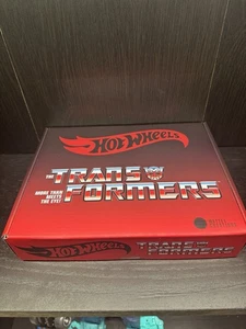 Hot Wheels Transformers Optimus Prime Mattel Creations RLC - Picture 1 of 2