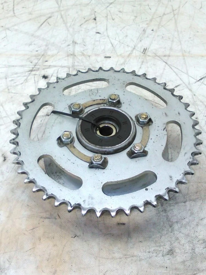 BUJE DE CADENA TRASERO HYOSUNG GV 250 B AQUILA DESDE 2009 (e43226) Foto 1 de 1