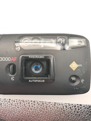 Polaroid 3000AF Panoramic 35mm Film Point & Shoot Camera Vintage - VG Condition - Image 1 of 4