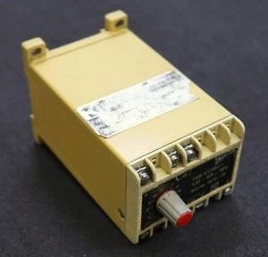 KLASCHKA Spannungsregler GUS 1/110ba-1.41-10 Regelbereich 0,5-10V Nr. 16.15-31 - Bild 1 von 8