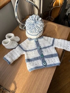 BABY BOY SET CARDIGAN BEANIE HAT BOOTEES CROCHET HANDMADE 0 TO 3 SPECIAL GIFT - Picture 1 of 11