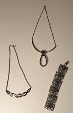 Sarahcov Sarah Coventry Three Pieces of Silver Tone Jewellery Necklaces Bracelet