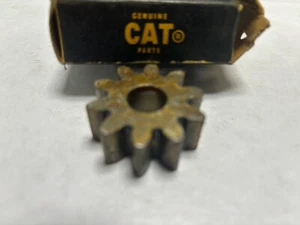 9F-4441 Caterpillar SPUR GEAR 3020-00-517-7340 ----------------------------  NOS - Picture 1 of 2