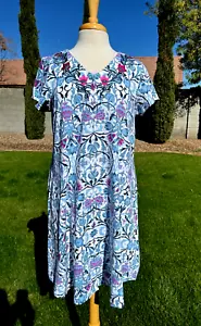 Go Softly Patio Dress Sz M Soft Knit Zip Front Tile Print Beaded Embroidered NWT - Picture 1 of 7