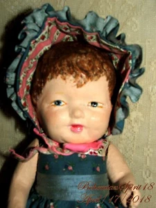 ANTIGUO FIRMADO PRODUCTOS DE JUGUETE MFG.CO COMPOSICIÓN NIÑA VESTIDO DE SOL GORRO MUÑECA 10 - Imagen 1 de 8