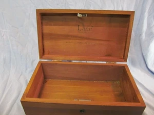 LANE ADVERTISING CEDAR TRINKET BOX PERRINE FURNITURE SUSQUEHANNA PA - Picture 1 of 4