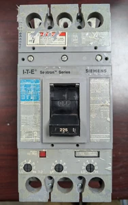 🤪ITE / SIEMENS SENTRON SER 225A CIRCUIT BREAKER 3P 600V FXD63B225 W/ 225A TRIP - Picture 1 of 10