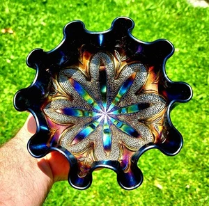Karneval Glas schwarz Amethyst dunkel lila Dugan Bordüre Pflanzen Schale tief gekräuselt - Bild 1 von 15
