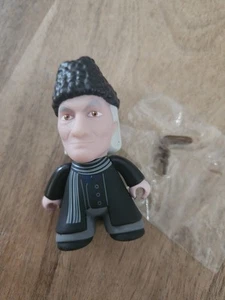 Titan's 1st Doctor Who 3-inch tall Vinyl figure from the Regeneration Collection - Bild 1 von 2