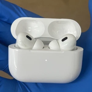 Apple AirPods Pro 2nd Generation with MagSafe Wireless Charging Case (USB‑C) - Picture 1 of 8
