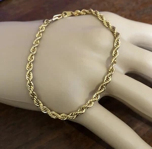 Vintage, Estate Find, American Showcase Twist Rope Bracelet - Picture 1 of 9