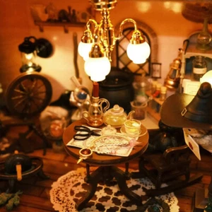 Casa delle Bambole Miniatura Batteria Luci Plafoniera Soggiorno Lampadario 1:12 - Foto 1 di 8