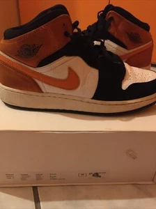 Jordan 1 Mid Arancioni - Foto 1 di 2