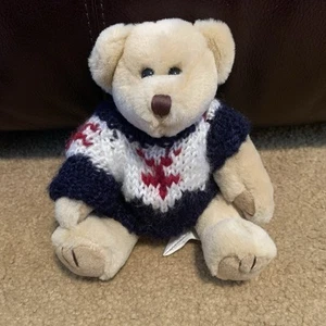 Chrisha verspielter beigefarbener Teddybär mit Plüschgelenken 8 Zoll blau weiß Pullover 1988 Vintage - Bild 1 von 6