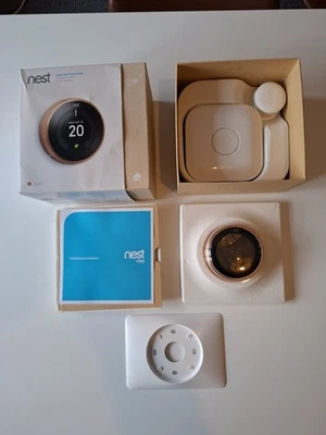 Google Nest Learning Thermostat 3rd Generation Wireless, Programmable, Copper - Image 1 of 4
