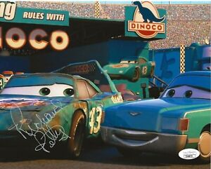 Photo Richard Petty Nascar signée Disney Cars 8x10 du roi JSA