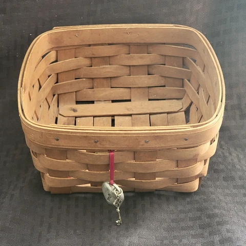 Vintage Longaberger Basket With Heart Key Charm 7" Cover