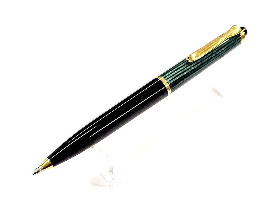 Pelikan Souverän K400 Kugelschreiber Grün-Schwarz aus dem Jahr 1982-1997 - Bild 1 von 3