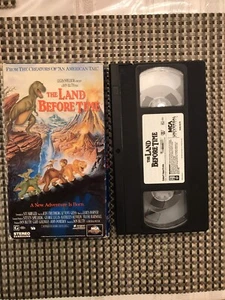 The Land Before Time Movie VHS Tape 1989 Cartoon Animated Adventure Drama Kids - Picture 1 of 9