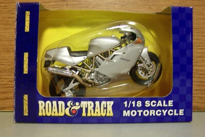 Motocicleta Road&Track Die Cast escala 1:18 Ducati Super Sport 900 plateada nueva Foto 1 de 3