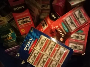 25 Microcassettes Tapes-New-Sony, Maxell, TDK, Fuji, Panasonic,Imation, JVC Etc. - Picture 1 of 3