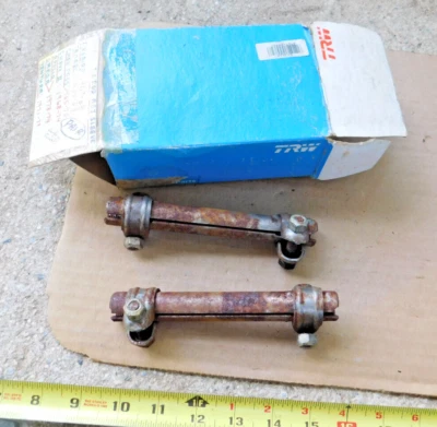 2 NUEVOS MANGUITOS DE AJUSTE DE BARRA DE AMARRE 1973-74 BUICK APOLLO OLDS OMEGA CHEVY II VENTURA Foto 1 de 3