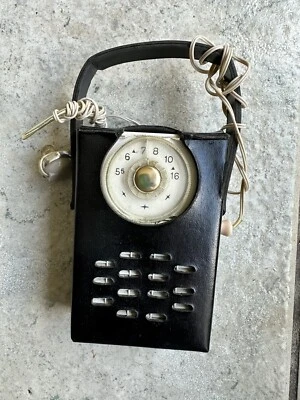 Vintage Radio - Image 1 of 4