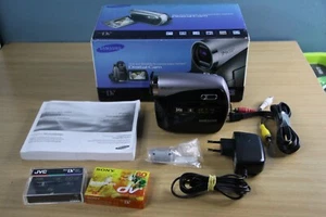 Samsung VP-D381 CamCorder MiniDV écran LCD Caméscope Vidéo 34x +Chargeur +Access - Photo 1/12