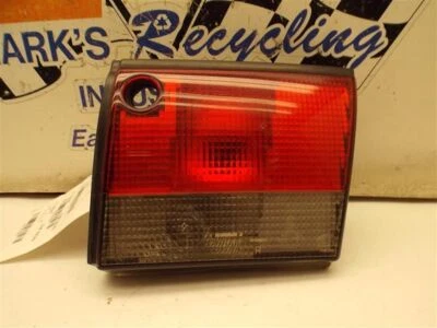 Luz trasera derecha pasajero tapa hatchback montada para 94-98 SAAB 900 167850 Foto 1 de 2