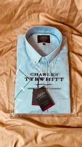 NWT Men's Charles Tyrwhitt Sky Gingham Classic fit short sleeve Medium - Picture 1 of 4