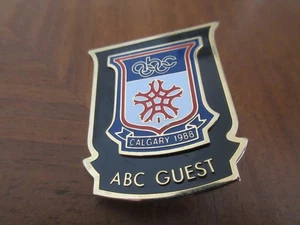 Pin Calgary 1988 Olympia abc GUEST Media Press TV OLYMPICS vtg - Bild 1 von 2