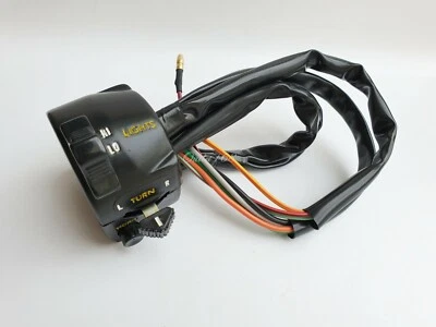 Kawasaki KE KM KV KH 100 G5 G4TR MC1 Housing Assy Turn Light Control Horn Switch - Image 1 of 4