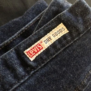 Women’s Levis Dry Goods Blue Jeans Indigo HIGH RISE RETRO JUNIORS SIZE 12 W 30 - Picture 1 of 17