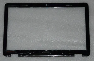 NEW GENUINE DELL INSPIRON 17R N7010 17.3" TRIM BEZEL CAMERA PORT 34YFF 034YFF - Picture 1 of 3